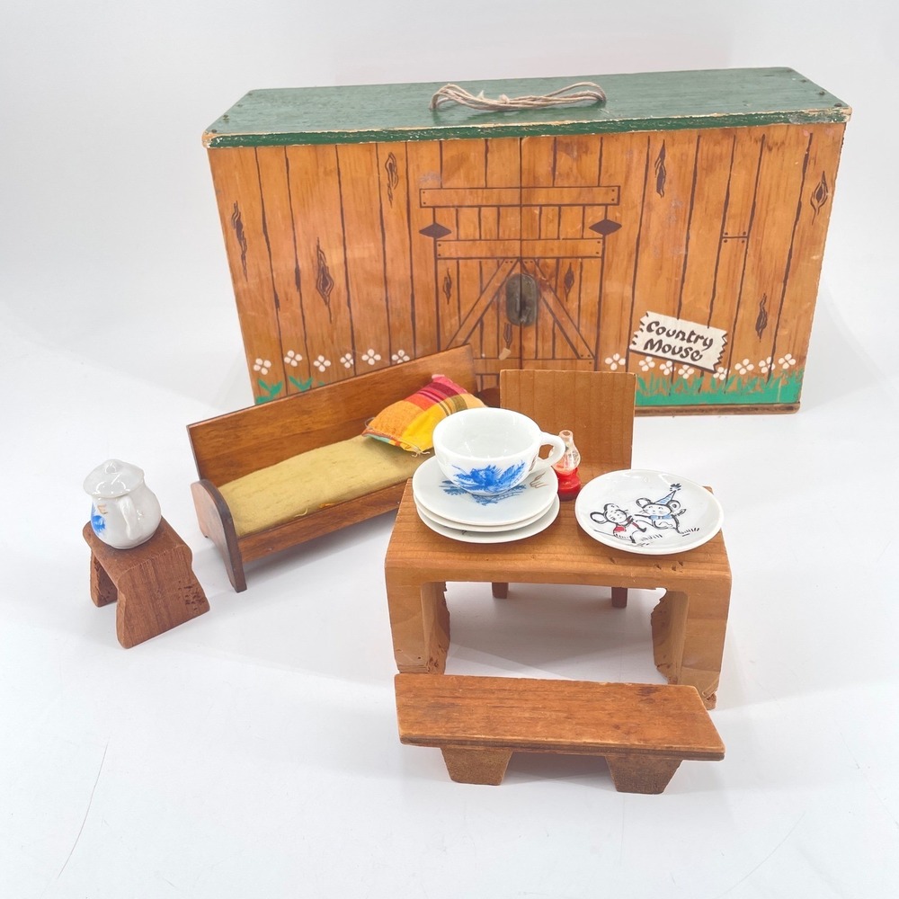 Hand Crafted Folk Country Mouse Wooden Primitive Miniature Dollhouse Tea Set Vtg